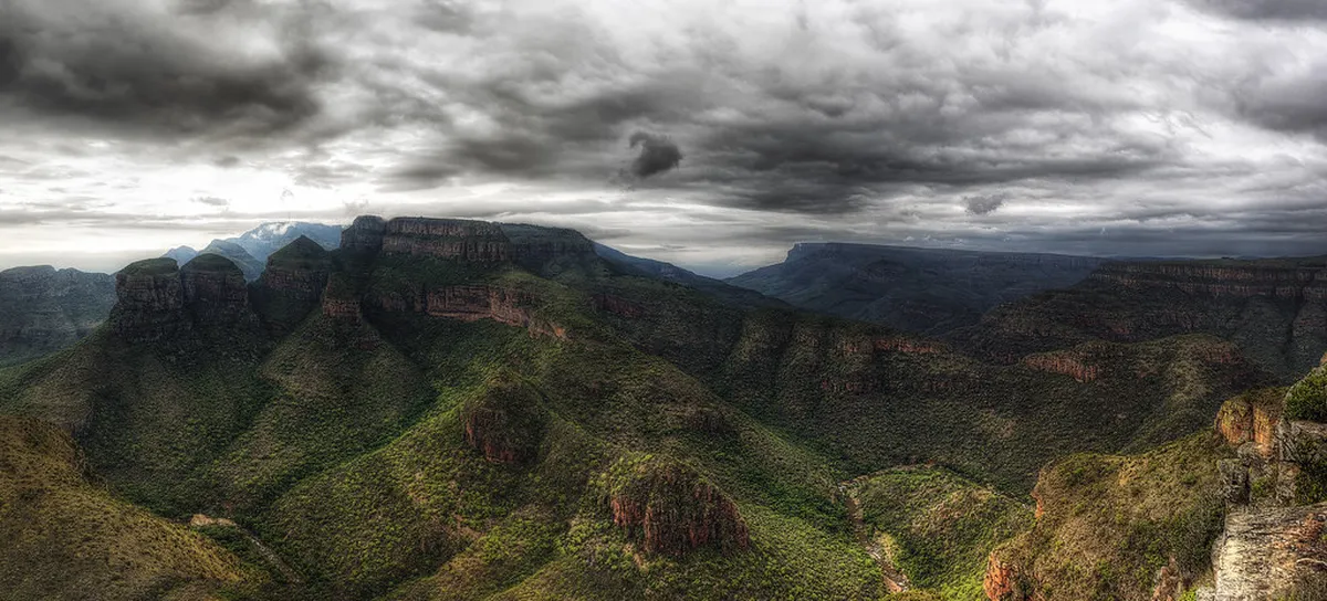 Capture Panoramic Braga Street Views Photos: A Guide