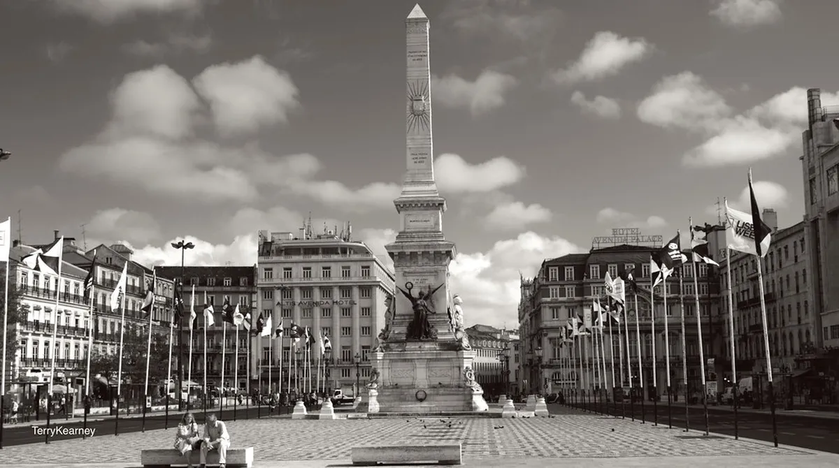 Discover Braga's Charming Outdoor Cafes on Beautiful Streets