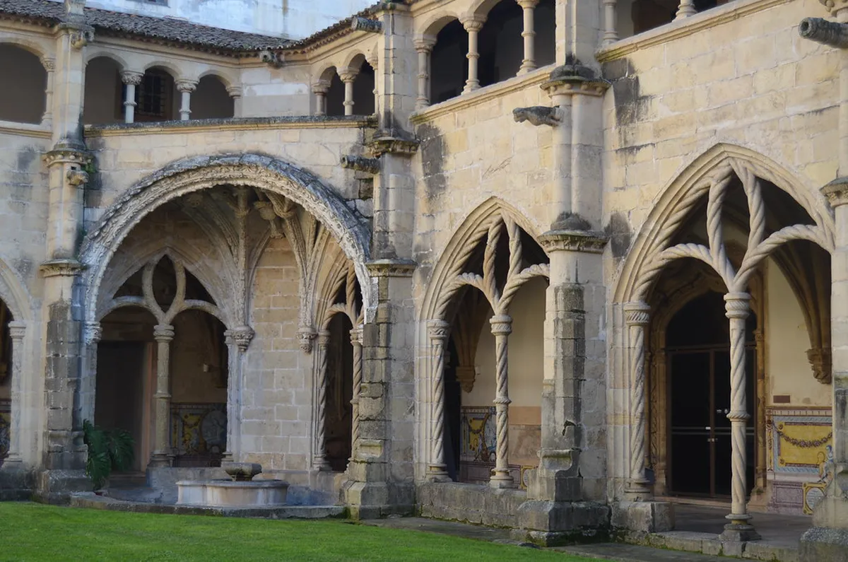 Coimbra Walking Tour Routes: Self-Guided Itineraries 2025