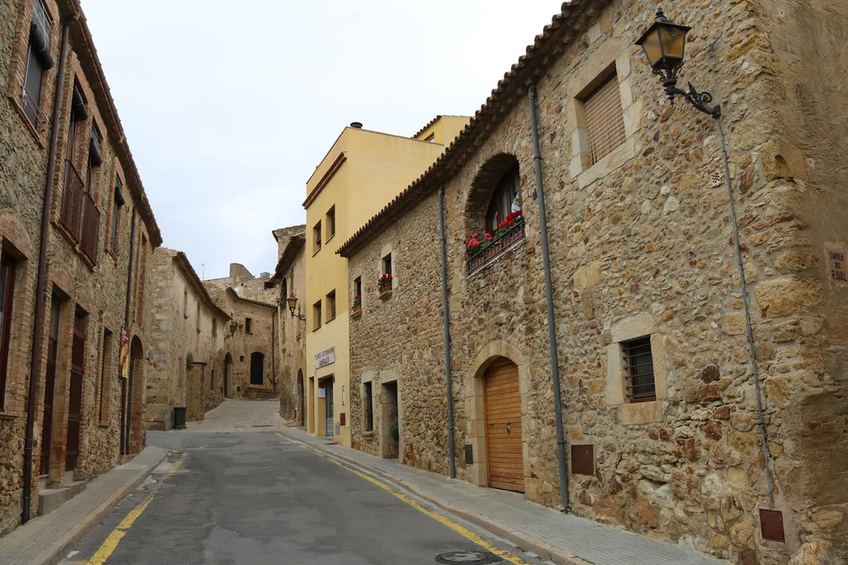 Discover the Most Beautiful Streets in Coimbra, Portugal