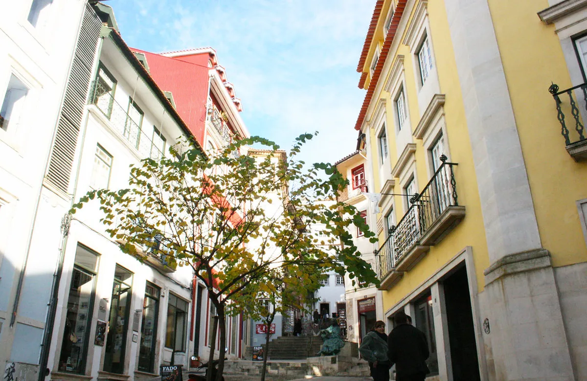 Quebra Costas Steps Guide: Coimbra's Iconic Ascent