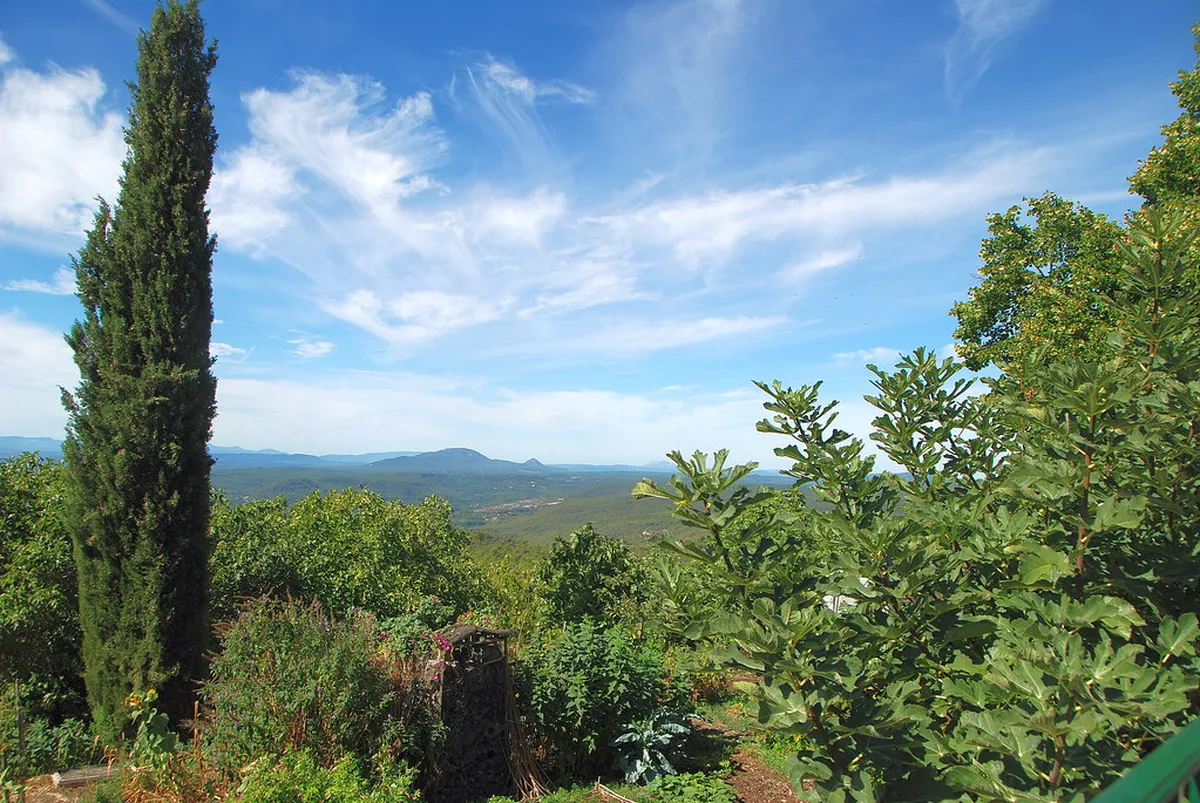 Best Time to Walk Évora's Old Streets in 2025
