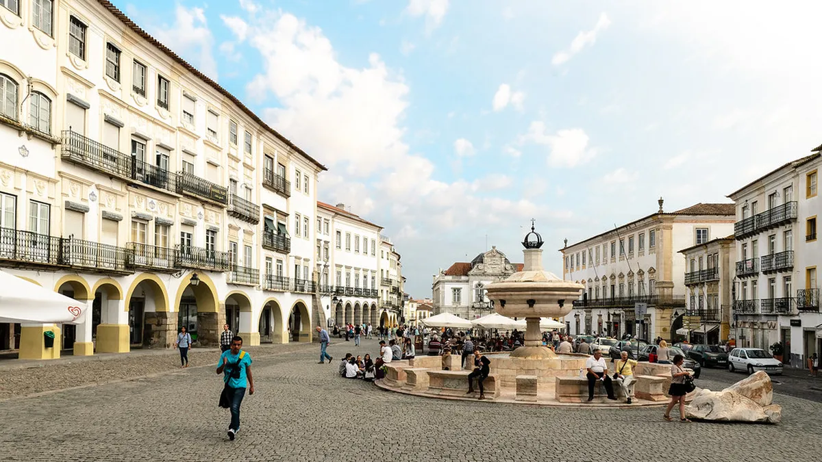 Évora Photography Tours: Capturing Historic Streets