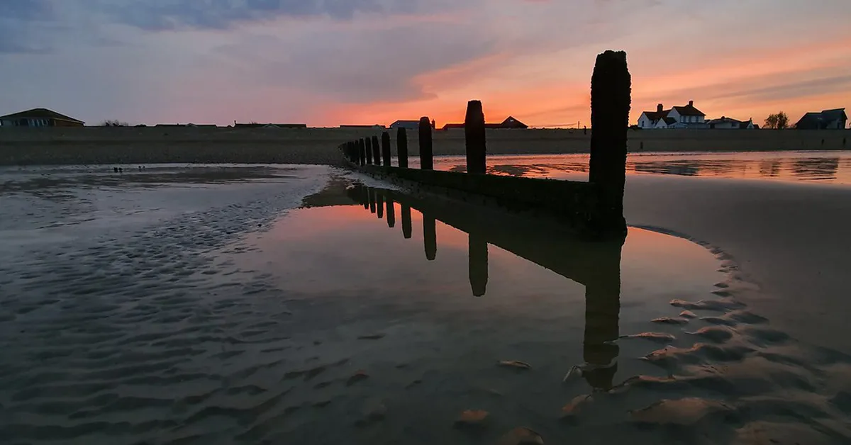 Enchanting Evening Strolls Faro: A Night Guide
