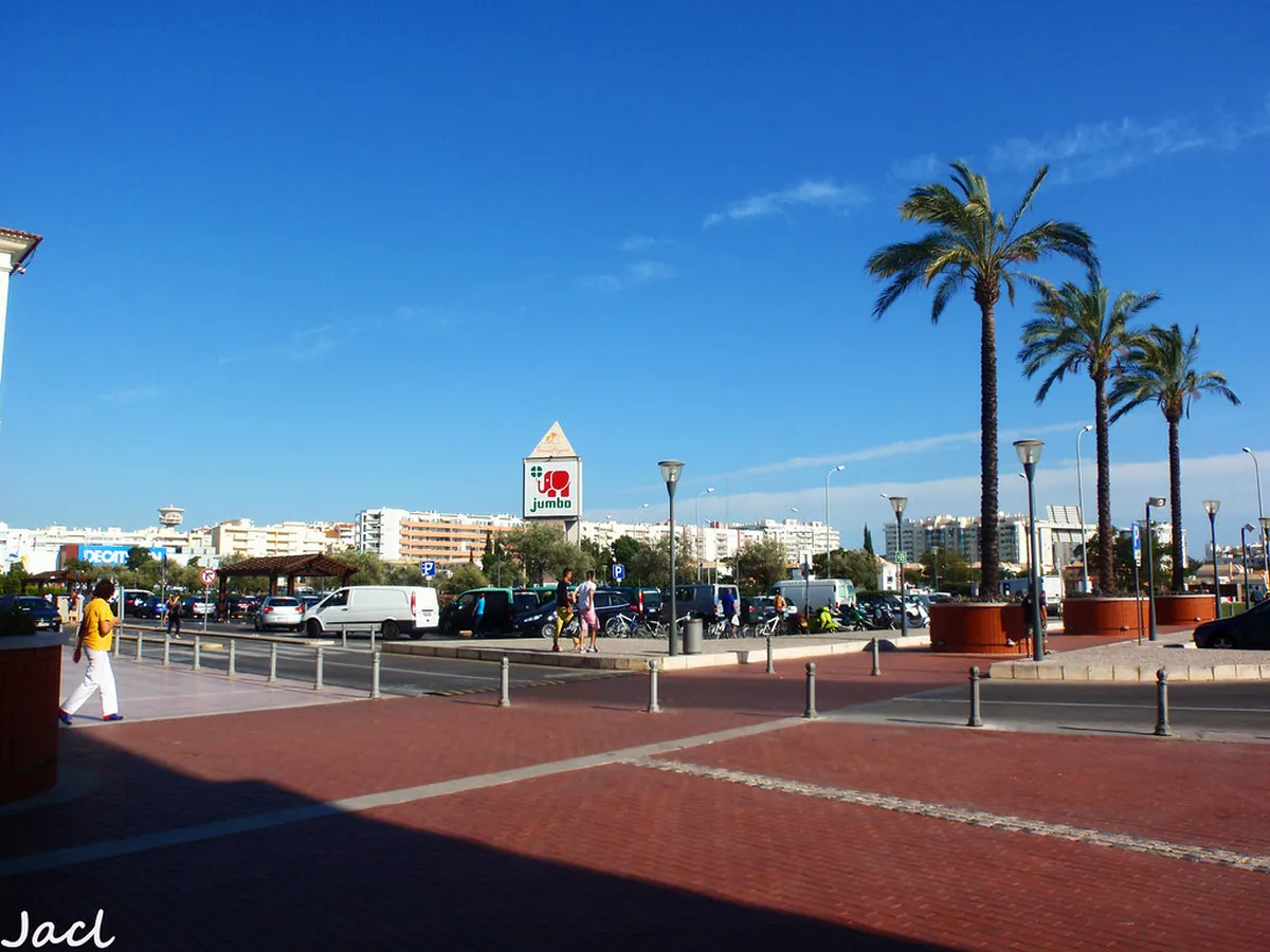 Faro Shopping Streets: Your Ultimate 2025 Guide