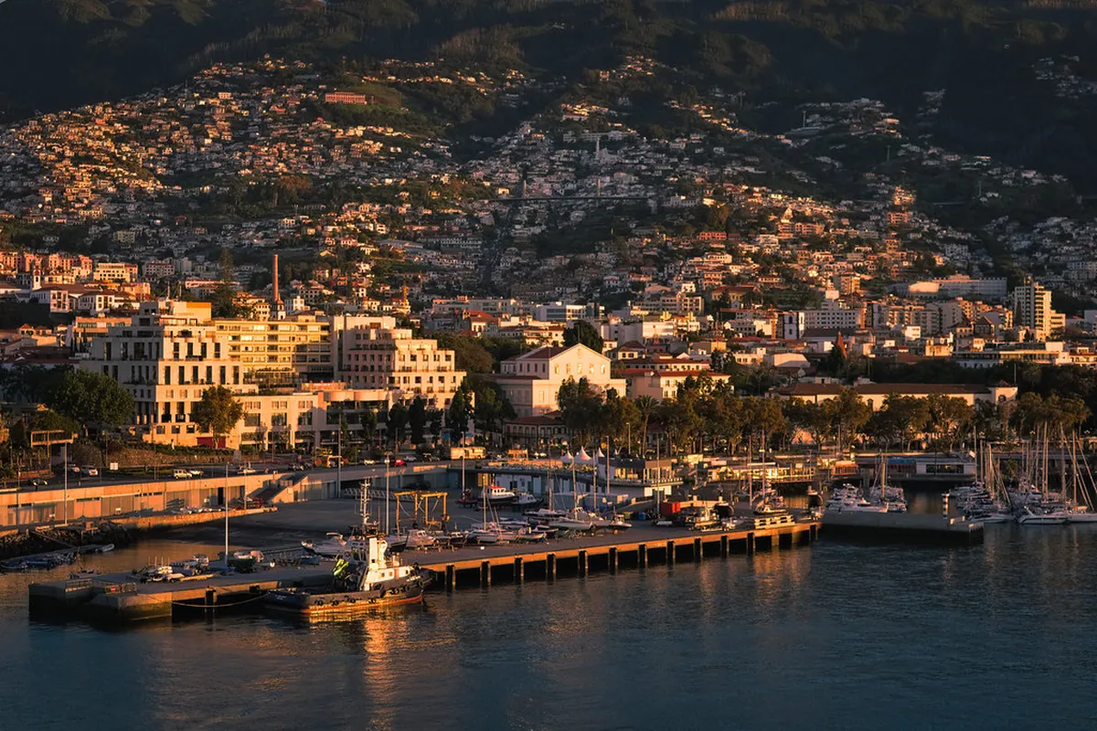 Best Places for an Evening Walk in Funchal, 2025