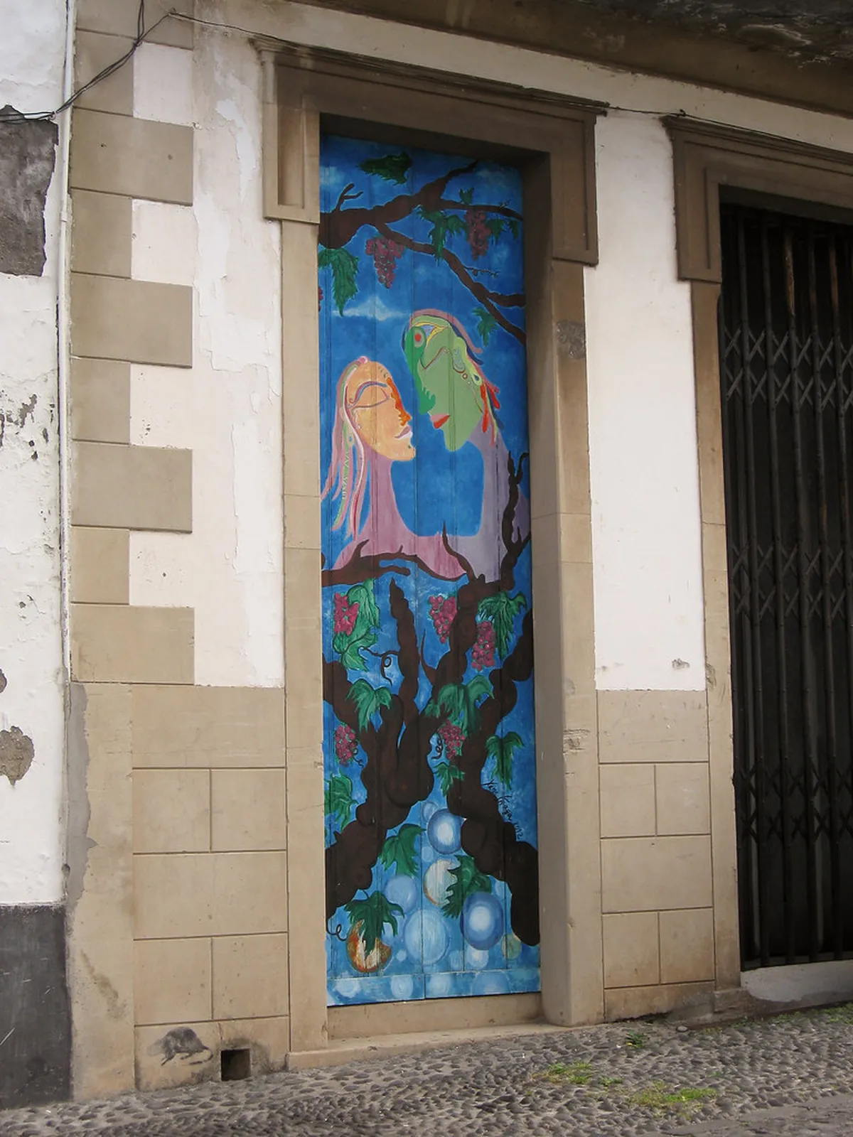 Funchal Romantic Streets: Top Walks for Couples