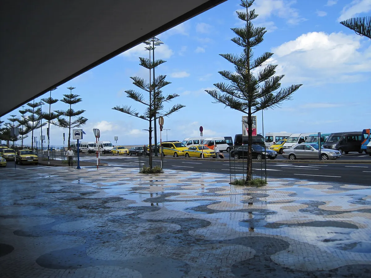 Parking Near Funchal Old Town: Your 2025 Guide