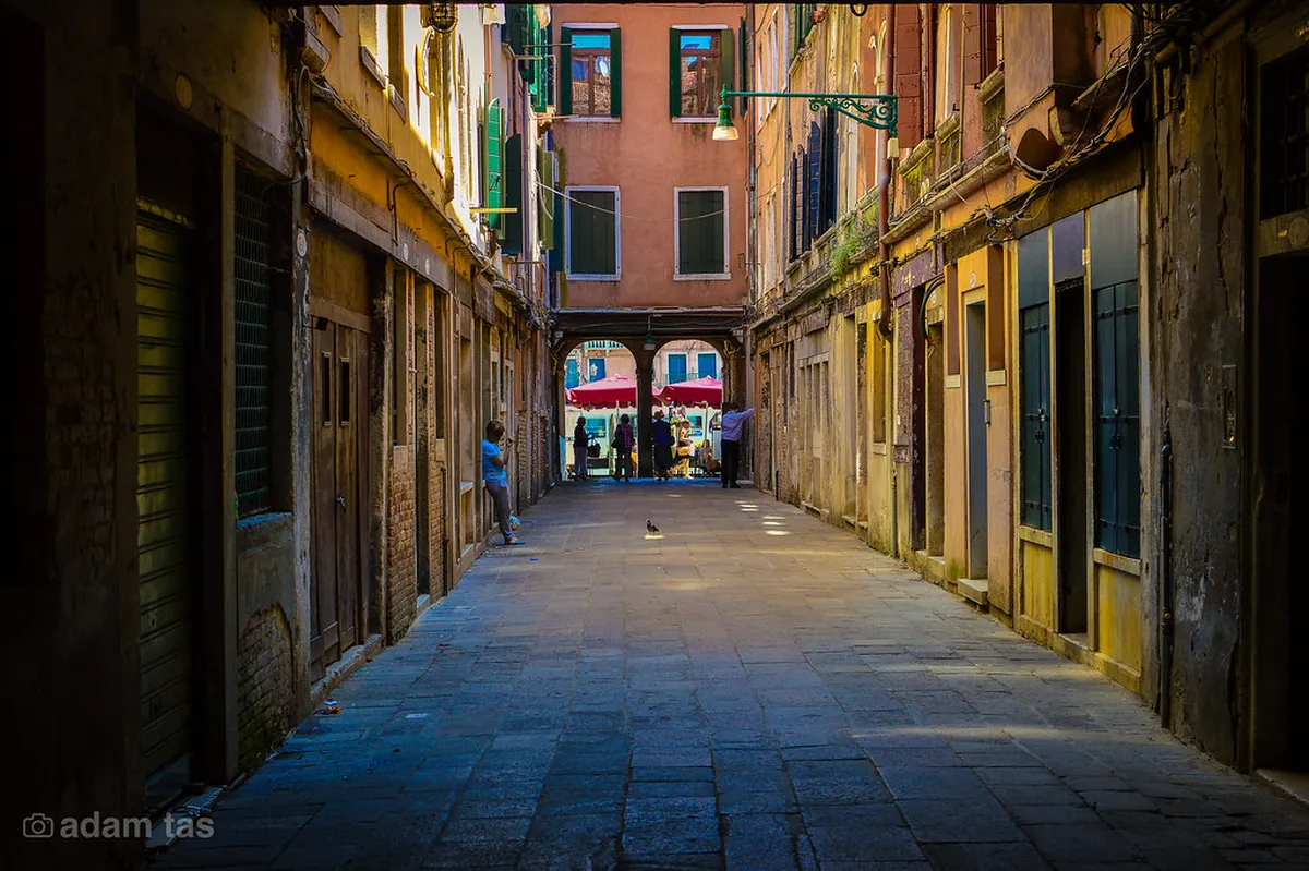 Uncovering Porto's Hidden Gem Streets: Your 2025 Walking Guide