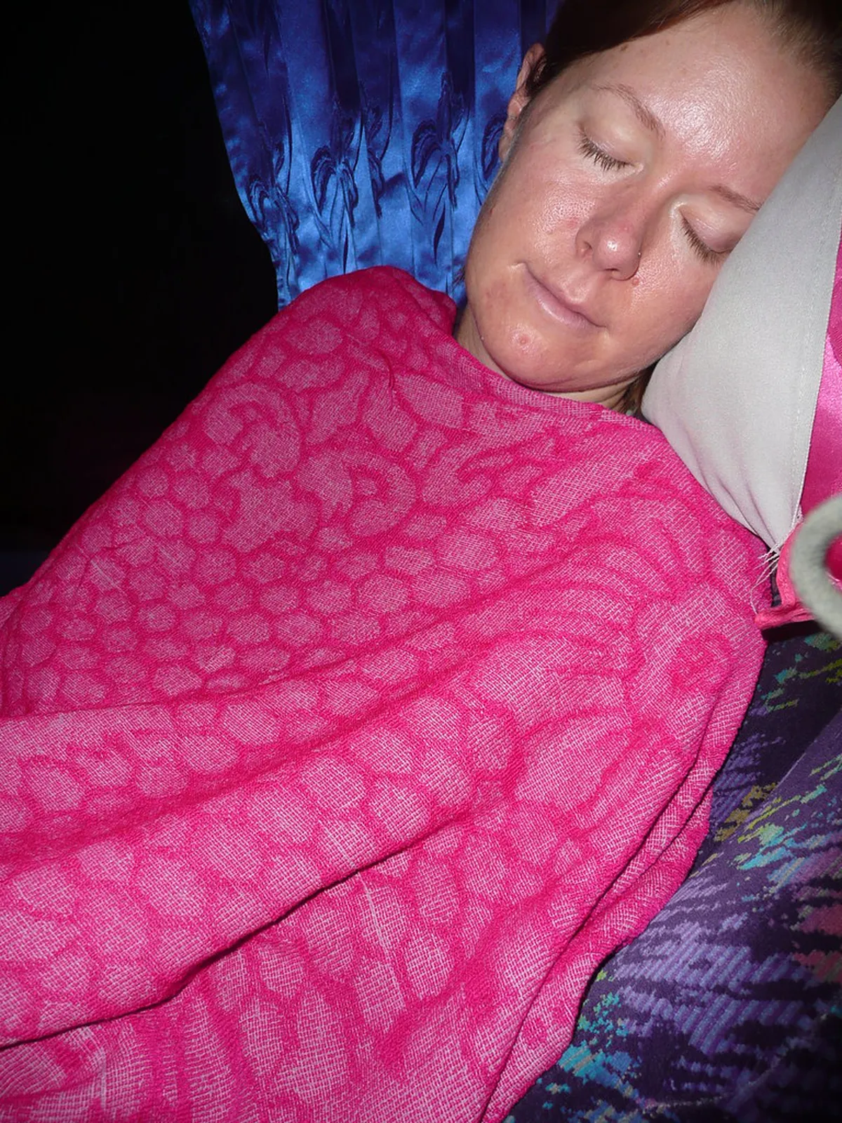 How to Avoid Pickpockets in Porto: 2025 Safety Guide