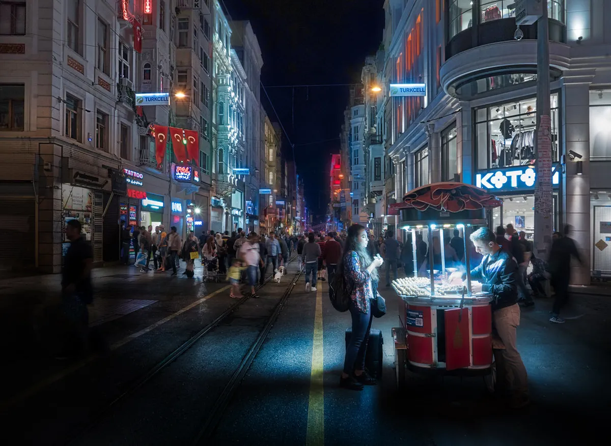 Is Porto Safe at Night? Your 2025 Safety Guide