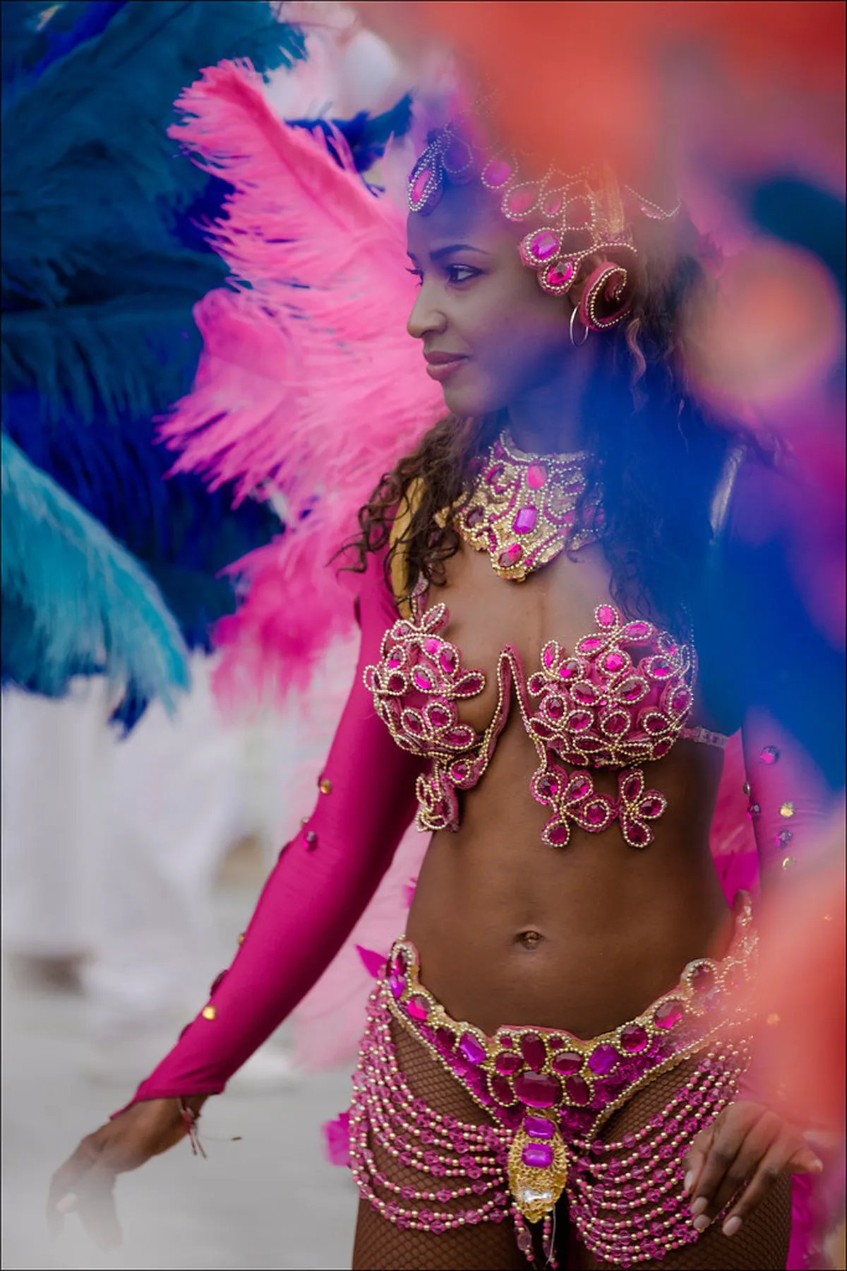 Where to Watch Street Performers in Porto 2025